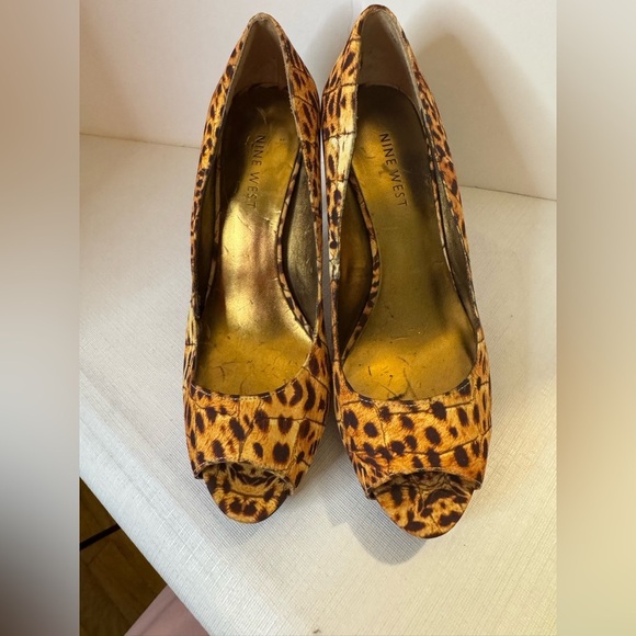 Nine West Shoes - Nine West Leopard Print Peep Toe Heels Size 6 Fast Shipping